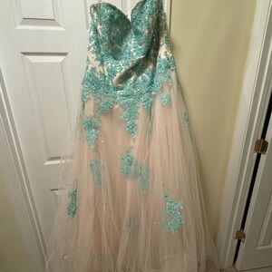 Elegant Strapless Gown with Teal Embroidery
